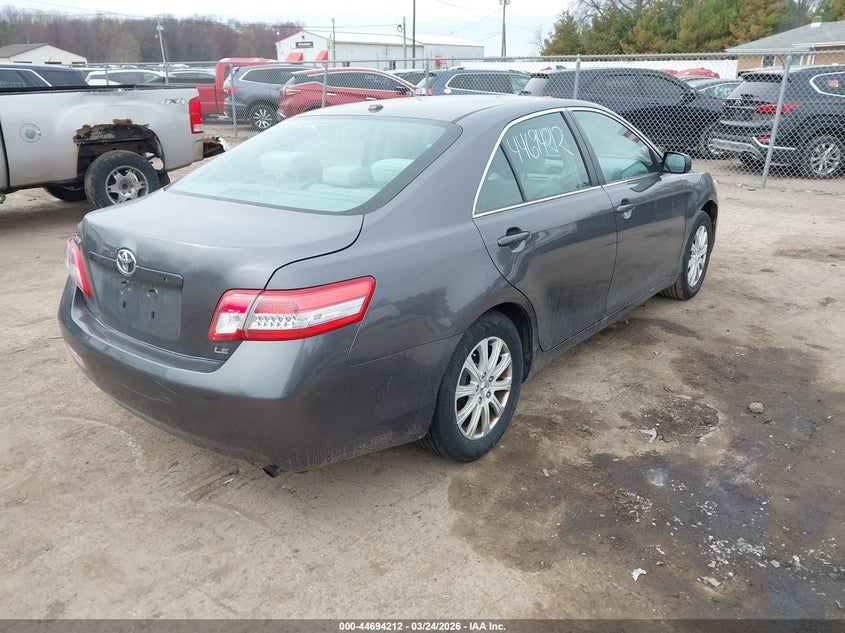 2011 Toyota Camry Le