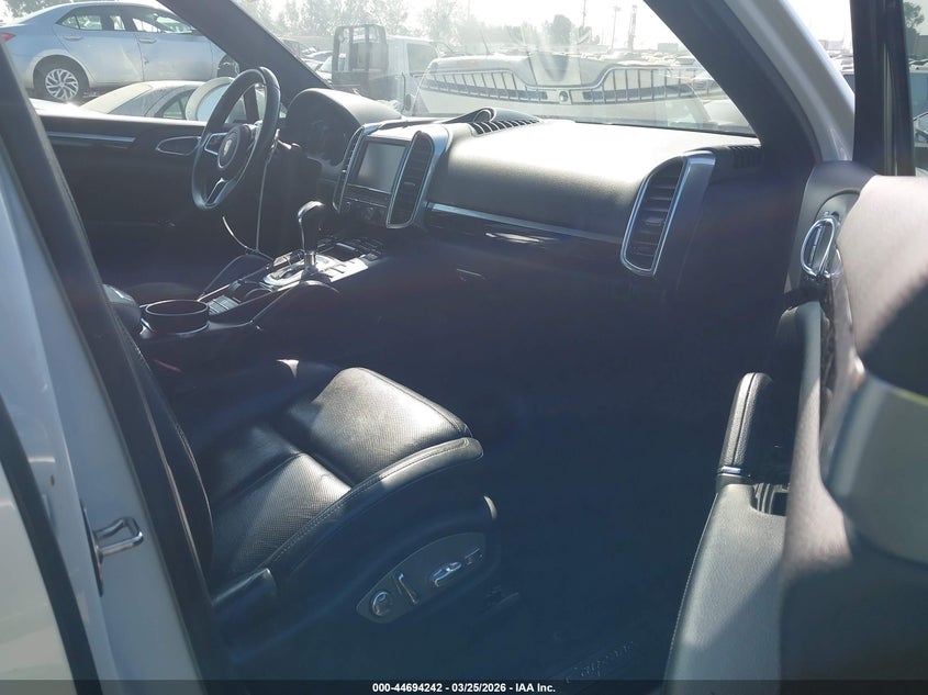 2016 Porsche Cayenne