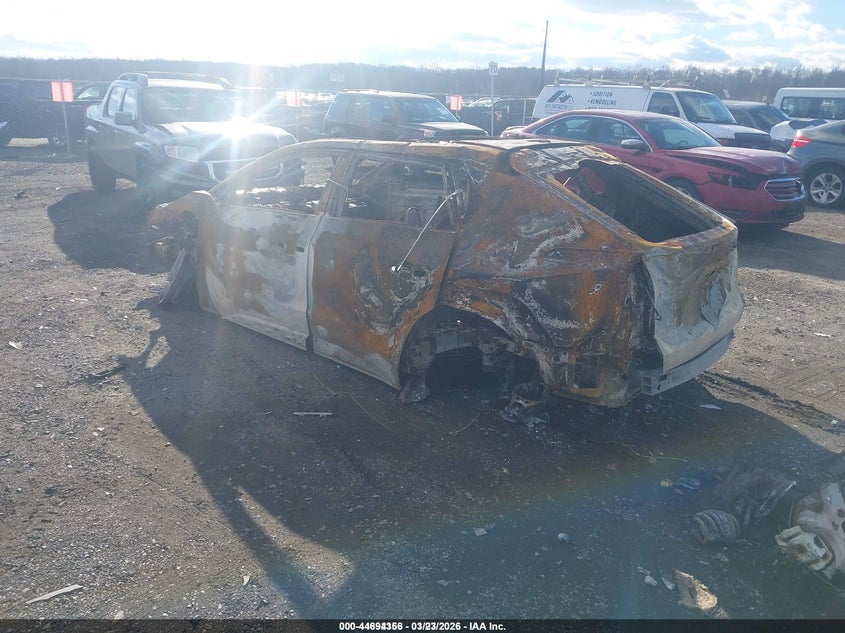 2024 TOYOTA BZ4X auction photo 3
