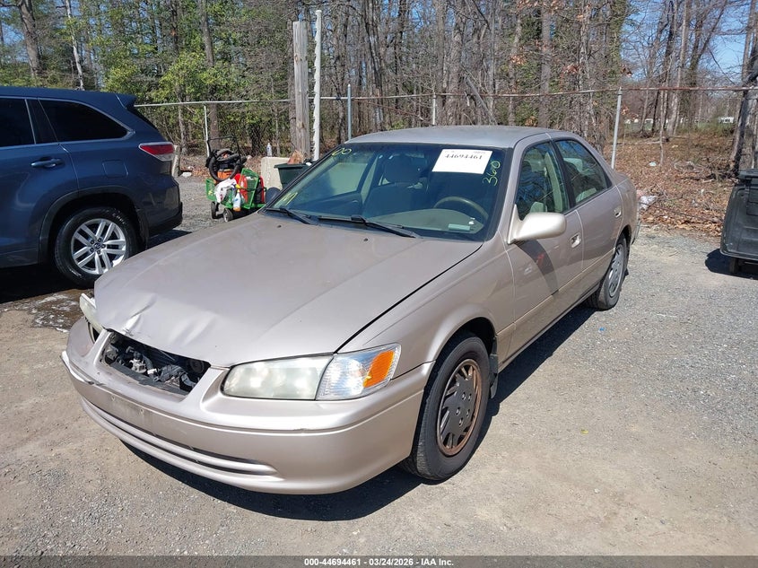 2000 Toyota Camry Le