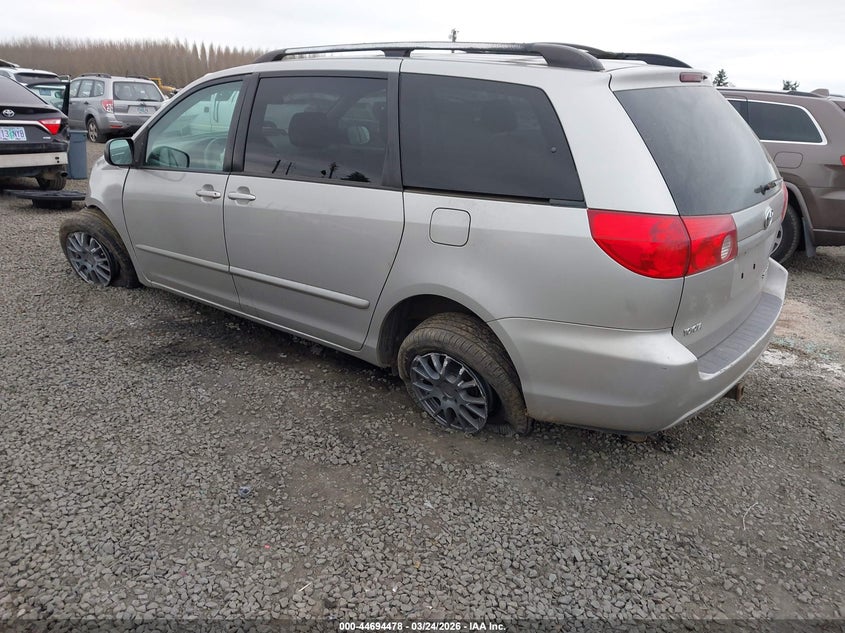 2008 Toyota Sienna Le