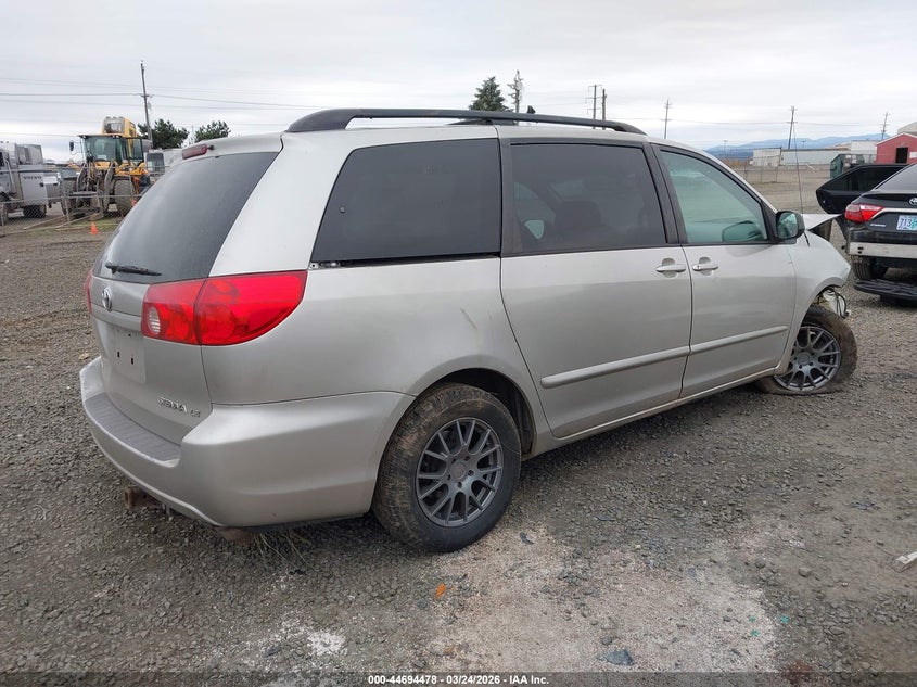 2008 Toyota Sienna Le
