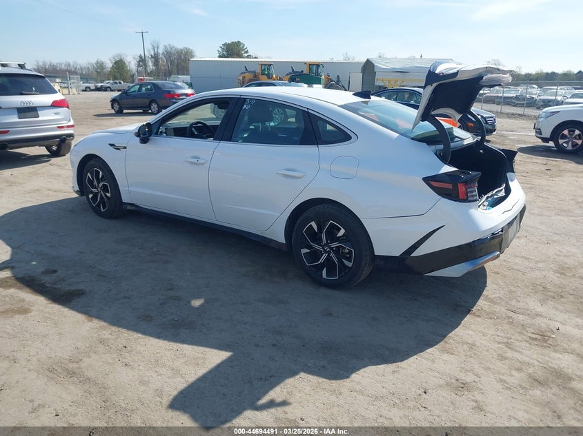 2025 Hyundai Sonata Sel