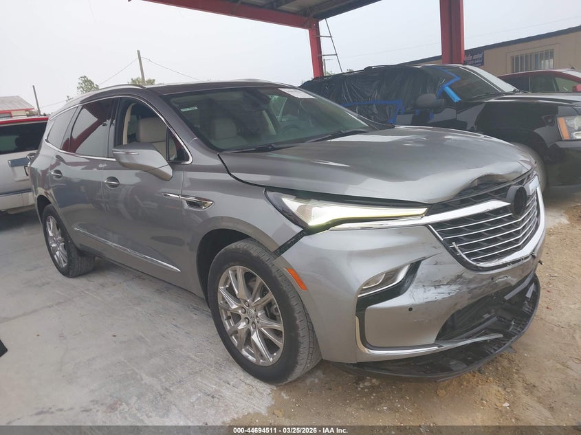2023 Buick Enclave Premium Fwd