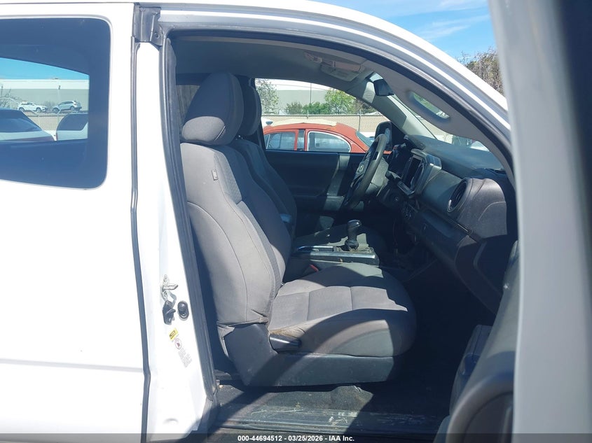 2017 Toyota Tacoma Sr