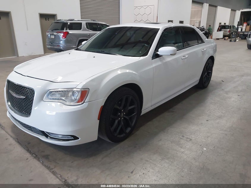 2017 Chrysler 300 300S Alloy Edition