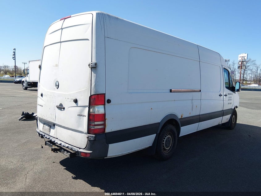 Vin: wdype8cd6hp399596, lot: 45191729, freightliner sprinter 2500 high roof v6 20174