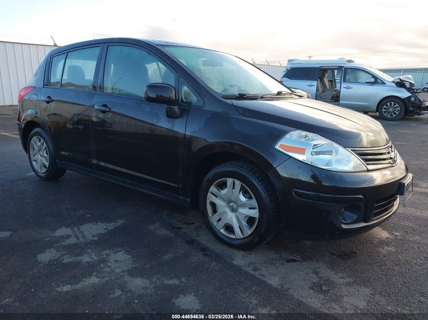 2011 Nissan Versa 1.8S