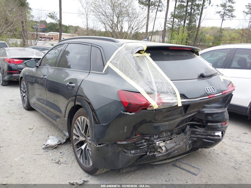 2024 Audi Q8 E-Tron Premium Plus Quattro VIN: WA15AAGE4RB050051 Lot: 44694674