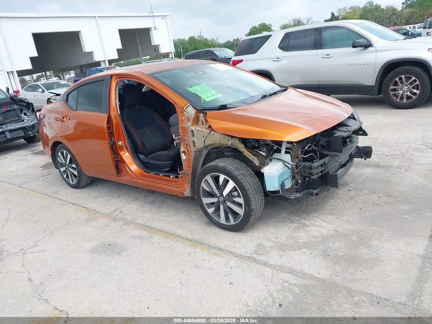 2021 Nissan Versa Sr Xtronic Cvt