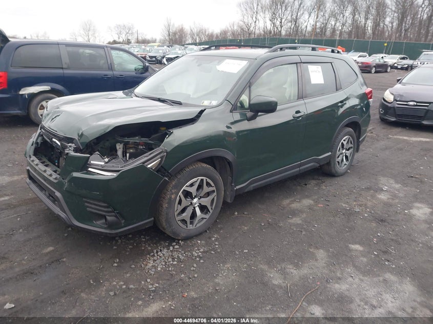 2022 Subaru Forester Premium