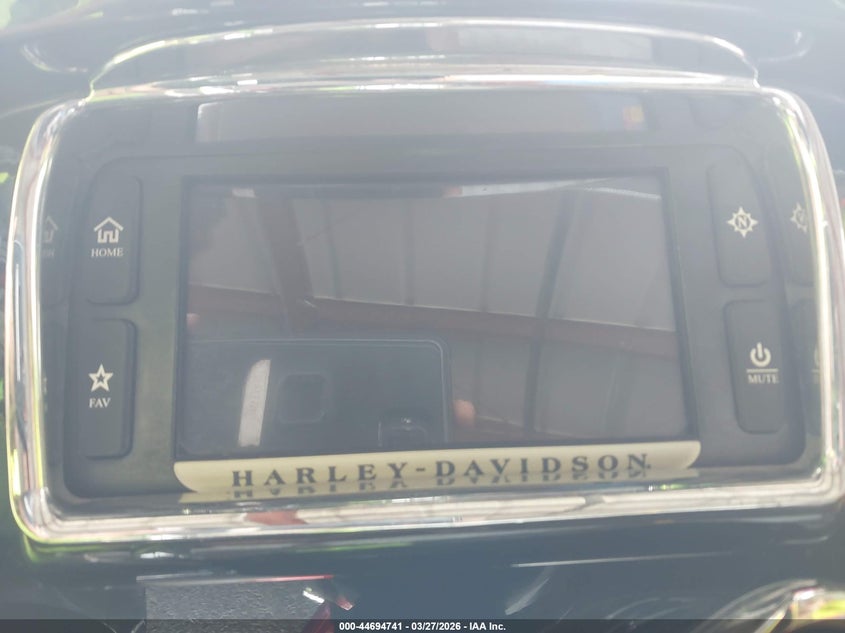 2016 Harley-Davidson Fltrxs Road Glide Special VIN: 1HD1KTM10GB631024 Lot: 44694741