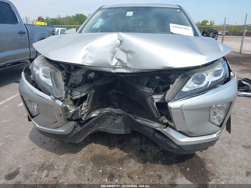 2020 Mitsubishi Eclipse Cross Es 1.5T VIN: JA4AS3AA3LZ013116 Lot: 44694783