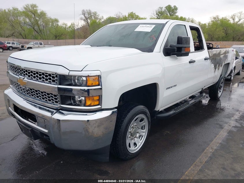 2019 CHEVROLET SILVERADO 2500HD auction photo 2