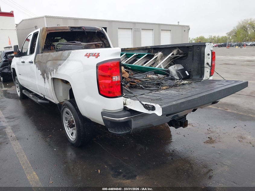 2019 CHEVROLET SILVERADO 2500HD auction photo 3
