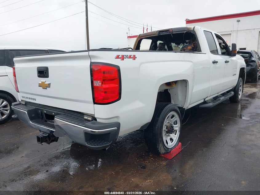 2019 CHEVROLET SILVERADO 2500HD auction photo 4