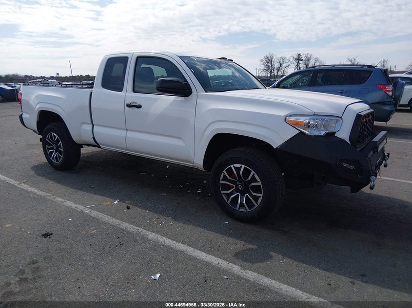 2022 Toyota Tacoma Sr