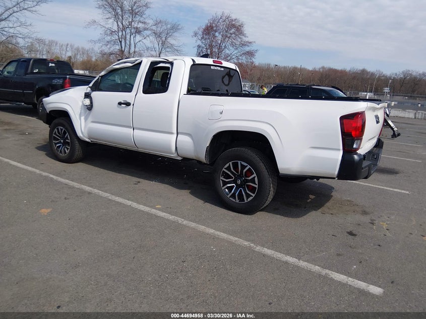 2022 Toyota Tacoma Sr