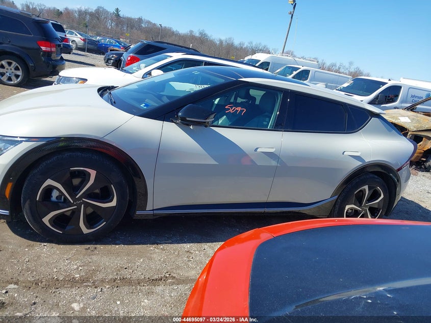 2022 Kia Ev6 Gt-Line VIN: KNDC3DLC4N5028606 Lot: 44695097