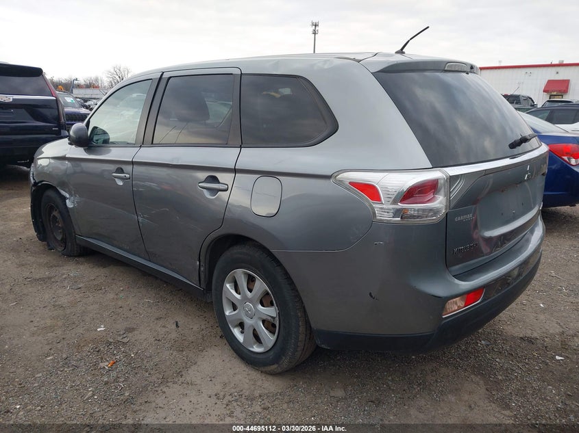 2014 Mitsubishi Outlander Es