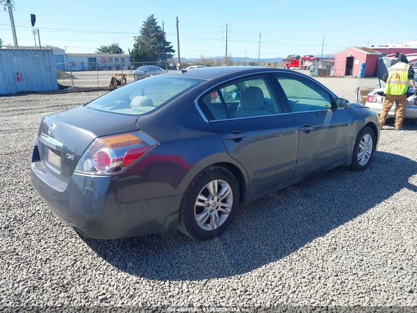 2010 Nissan Altima 2.5 S