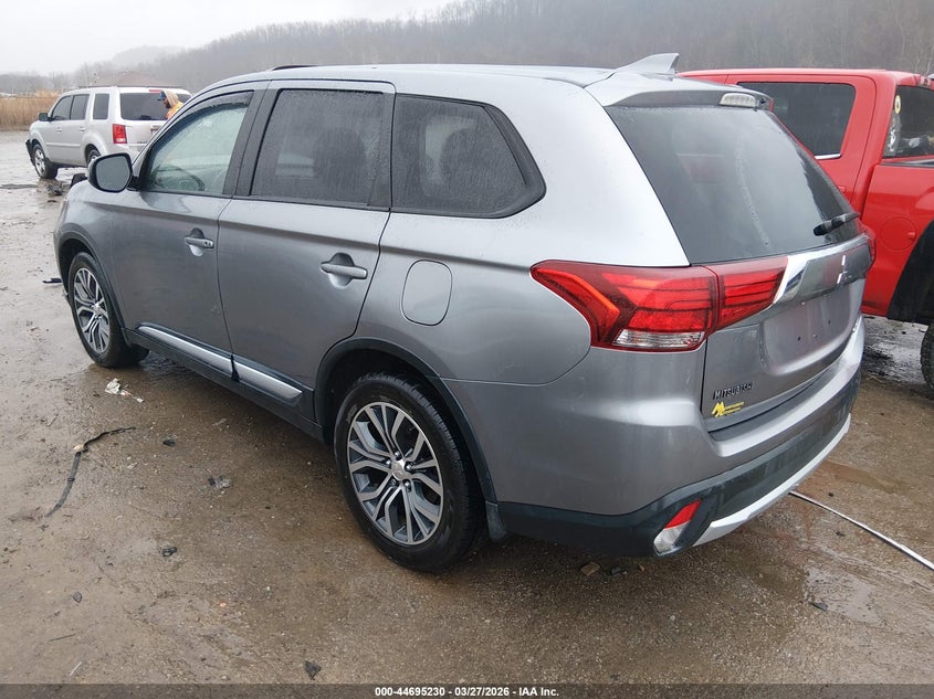 2018 Mitsubishi Outlander Se