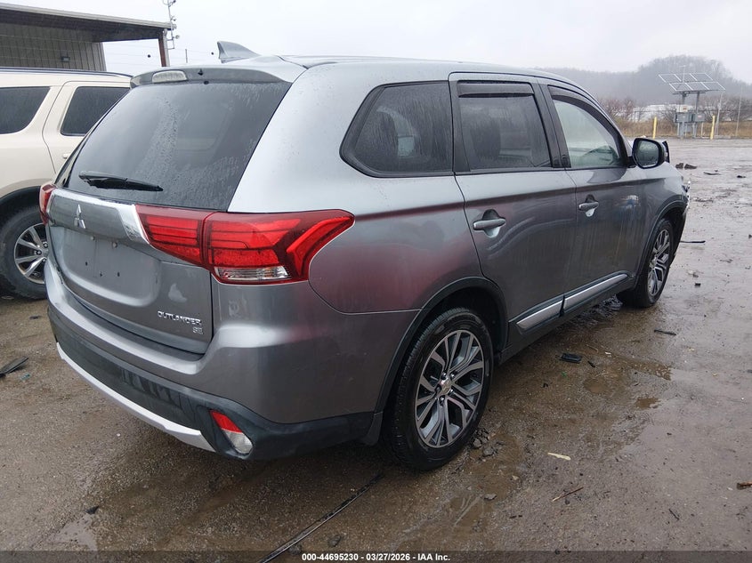 2018 Mitsubishi Outlander Se