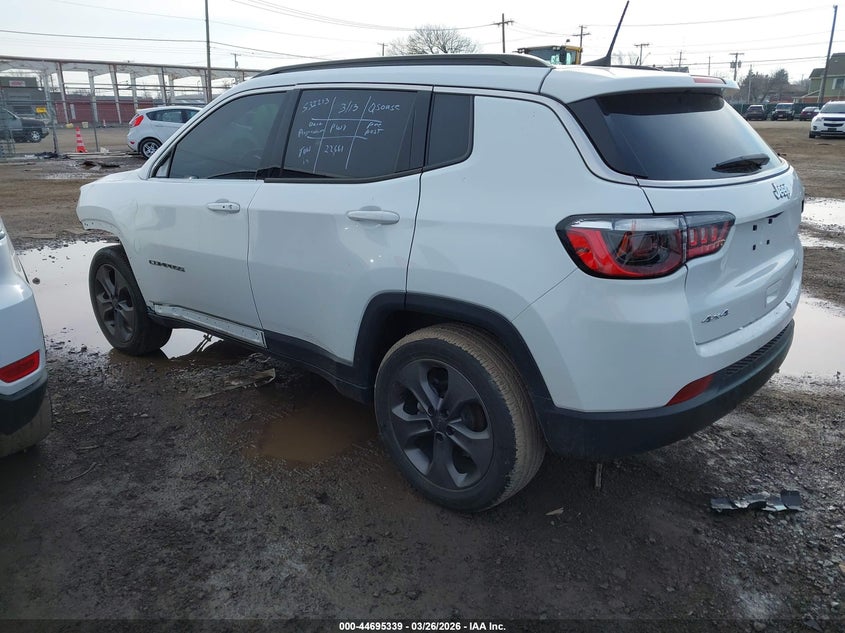 2022 Jeep Compass Latitude Lux 4X4
