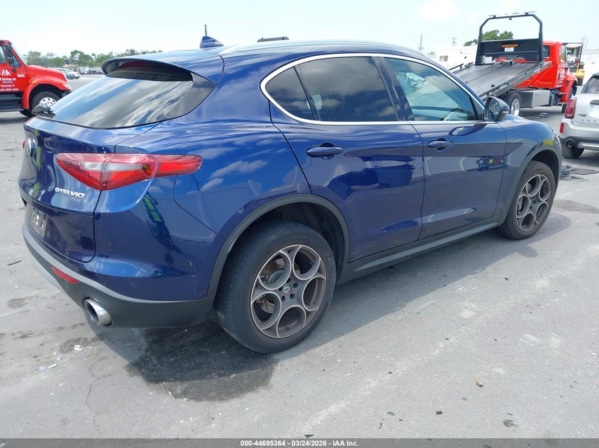 2018 Alfa Romeo Stelvio Ti Awd