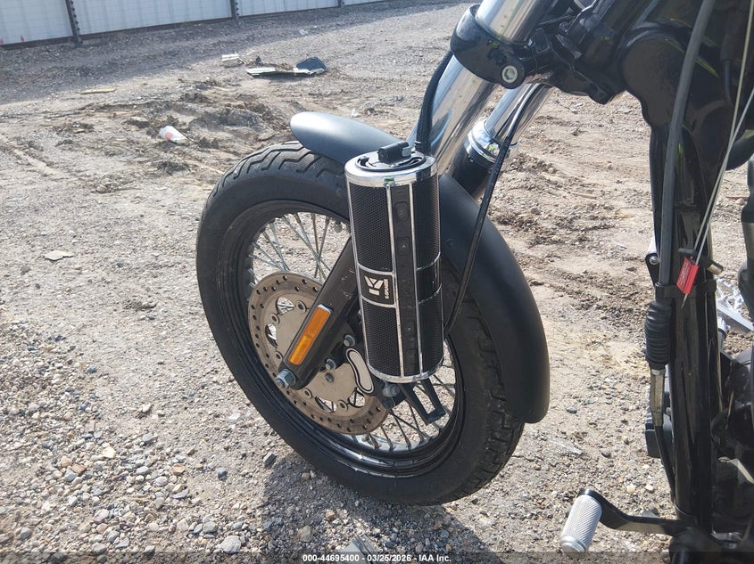 2014 Harley-Davidson Fxdb Dyna Street Bob VIN: 1HD1GXM19EC324161 Lot: 44695400