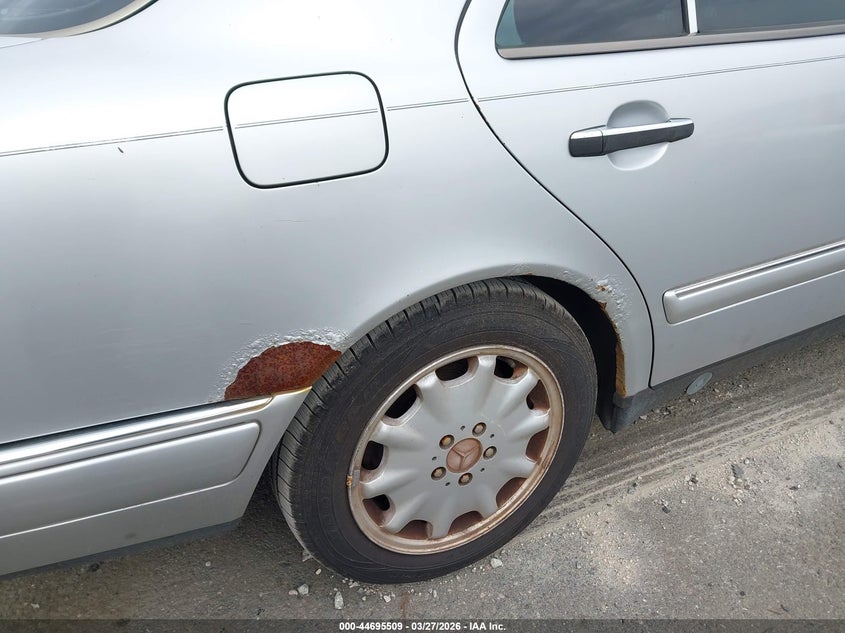 1999 Mercedes-Benz E 320 VIN: WDBJF65H0XA843087 Lot: 44695509