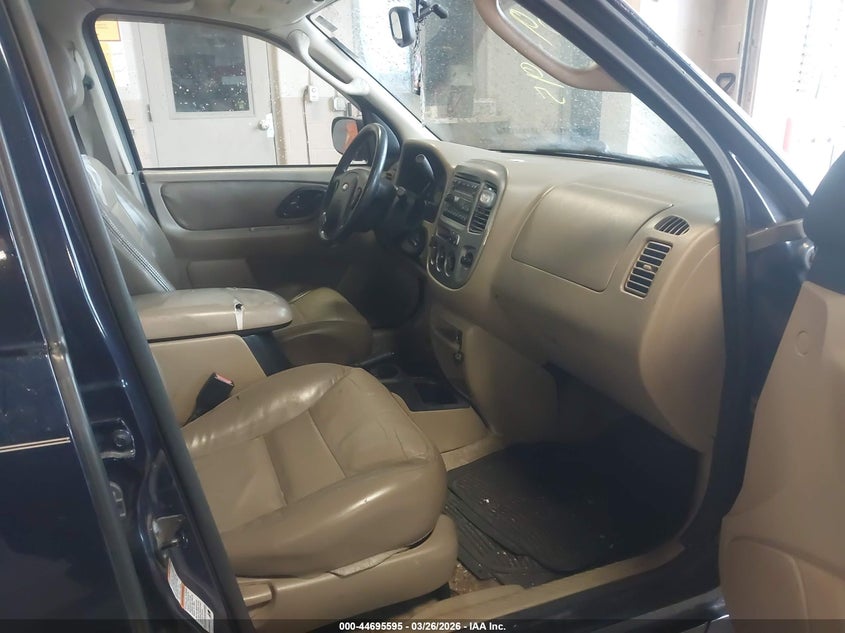 2004 Ford Escape Limited