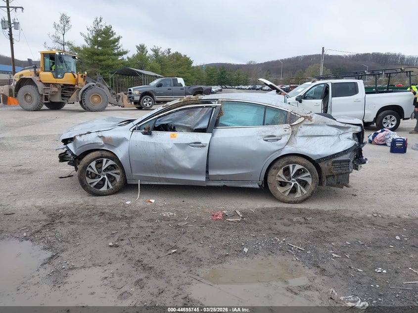 2022 Subaru Legacy VIN: 4S3BWAB64N3024838 Lot: 44695745