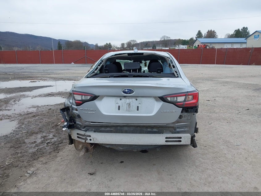 2022 Subaru Legacy VIN: 4S3BWAB64N3024838 Lot: 44695745