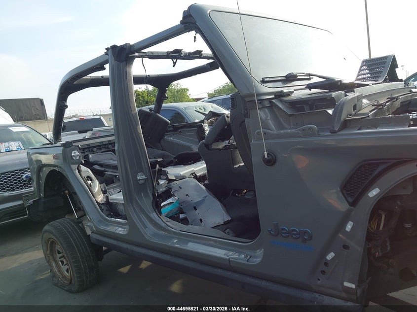 2021 Jeep Wrangler 4Xe Unlimited Rubicon 4X4 VIN: 1C4JJXR68MW686762 Lot: 44695821