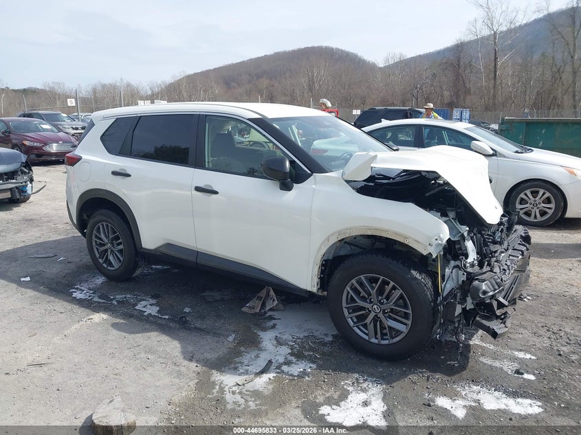 2021 Nissan Rogue S Fwd