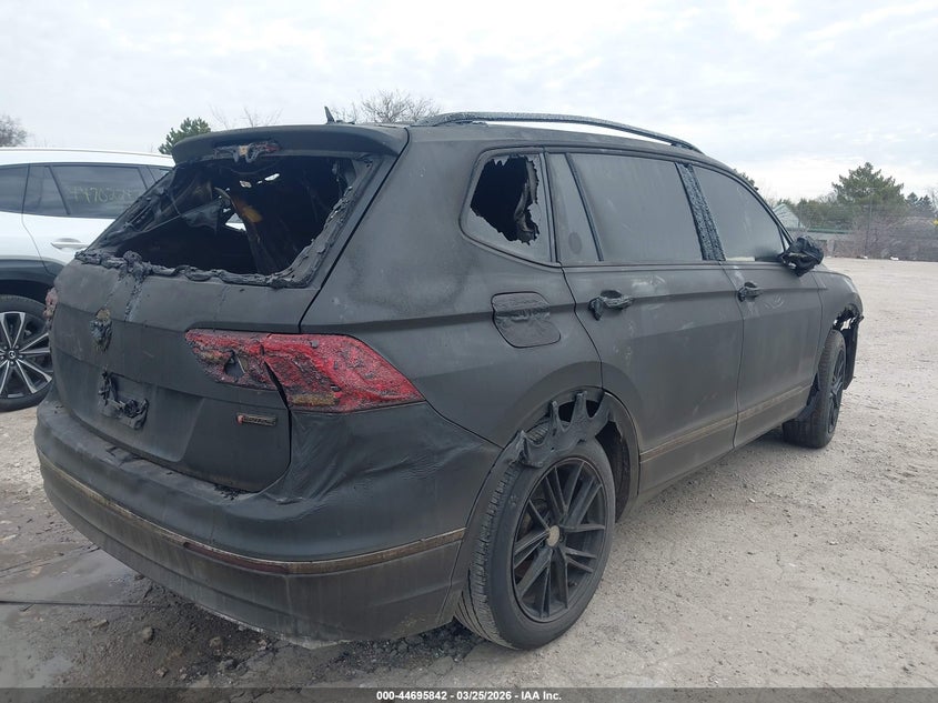 2021 Volkswagen Tiguan 2.0T Se/2.0T Se R-Line Black/2.0T Sel