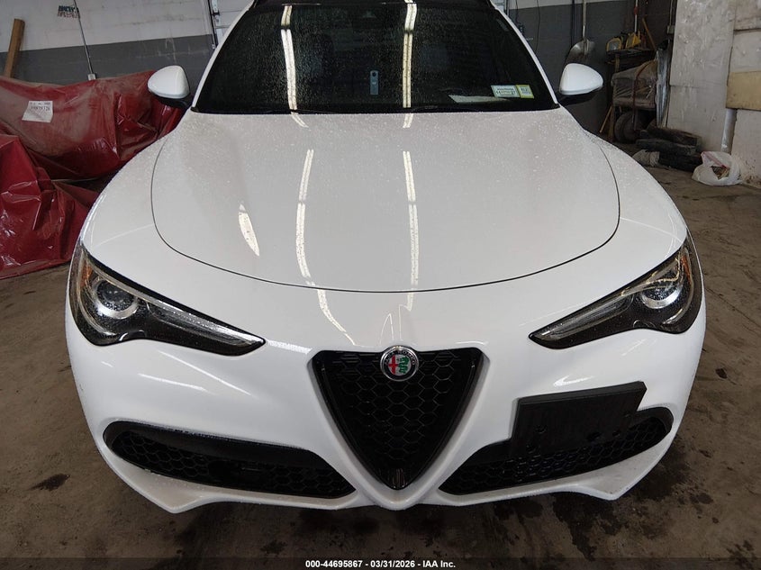 2022 Alfa Romeo Stelvio Sprint Awd VIN: ZASPAKAN2N7D40872 Lot: 44695867