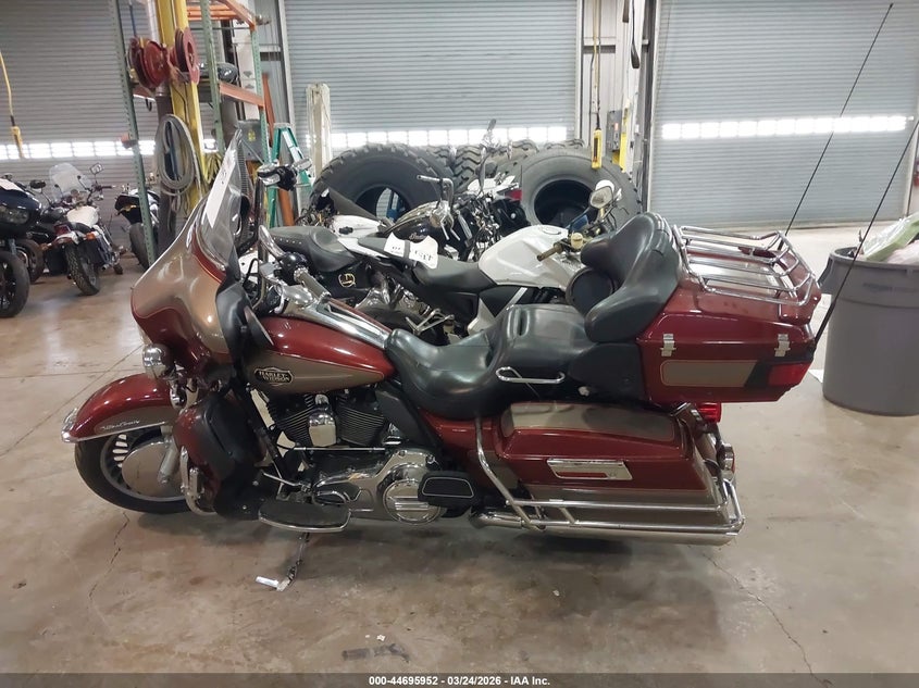 2009 Harley-Davidson Flhtcu VIN: 1HD1FC4139Y601519 Lot: 44695952