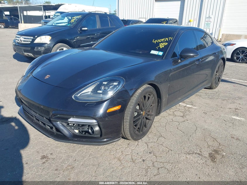 2017 Porsche Panamera 4S