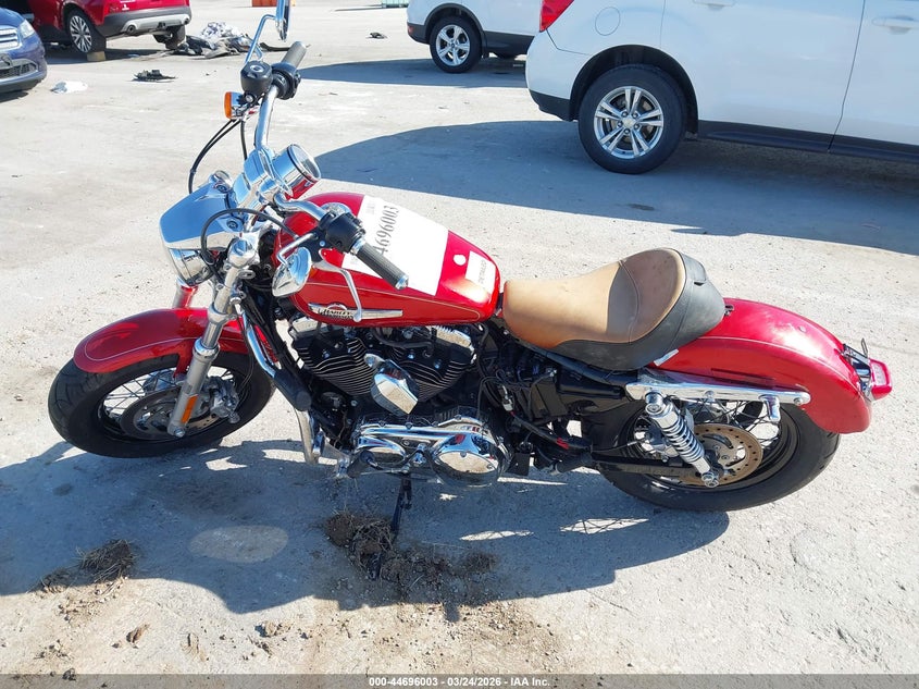 2014 Harley-Davidson Xl1200 C VIN: 1HD1CT315EC407401 Lot: 44696003