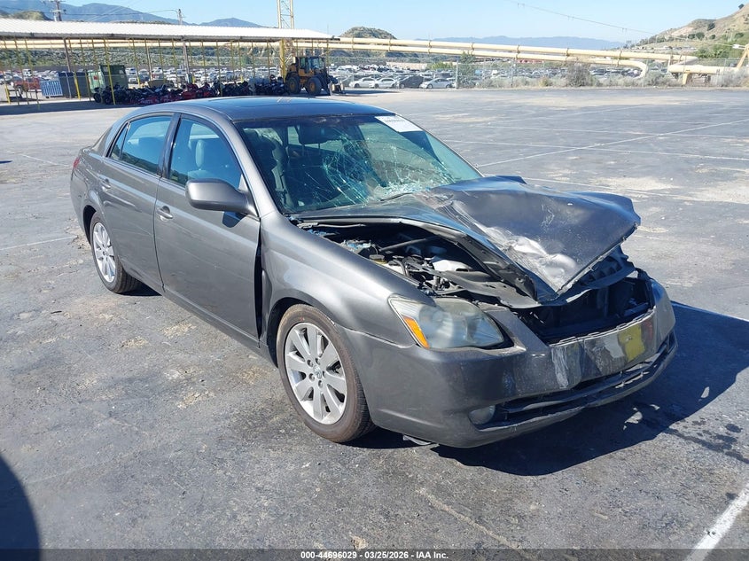2006 Toyota Avalon Xls