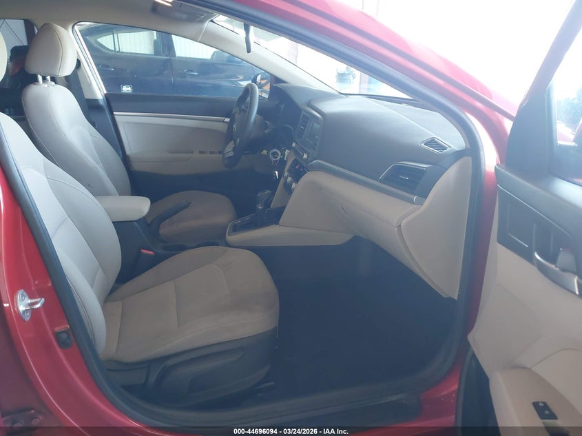2020 Hyundai Elantra Se