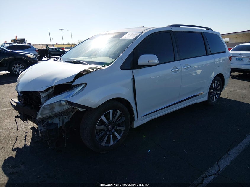 2018 Toyota Sienna Limited Premium 7 Passenger 5TDYZ3DC6JS940980 photo 1