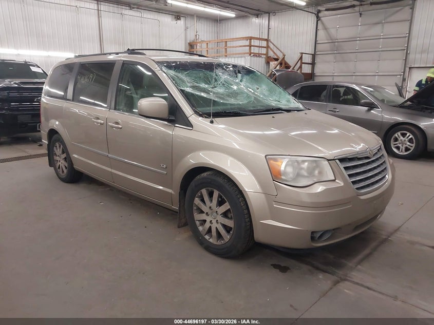 2009 Chrysler Town & Country Touring