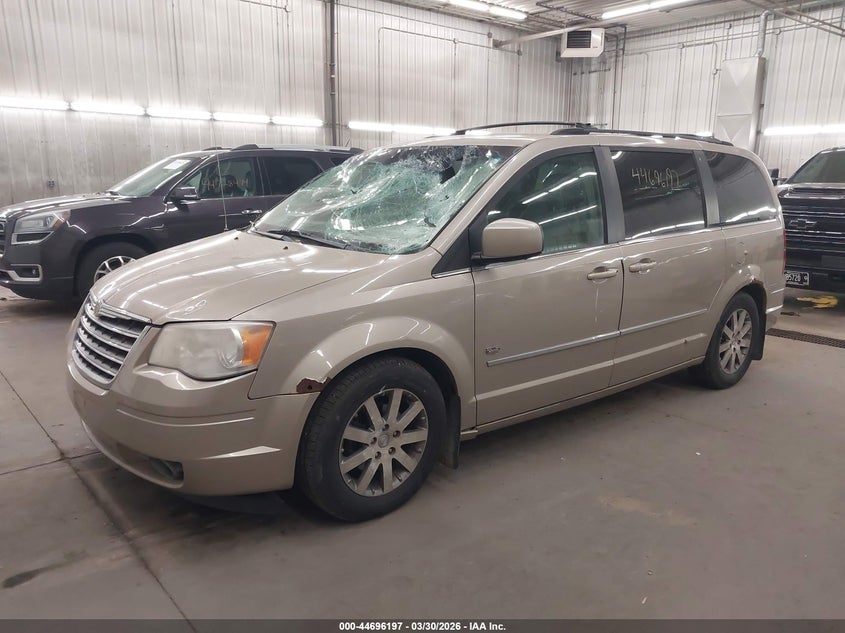 2009 Chrysler Town & Country Touring