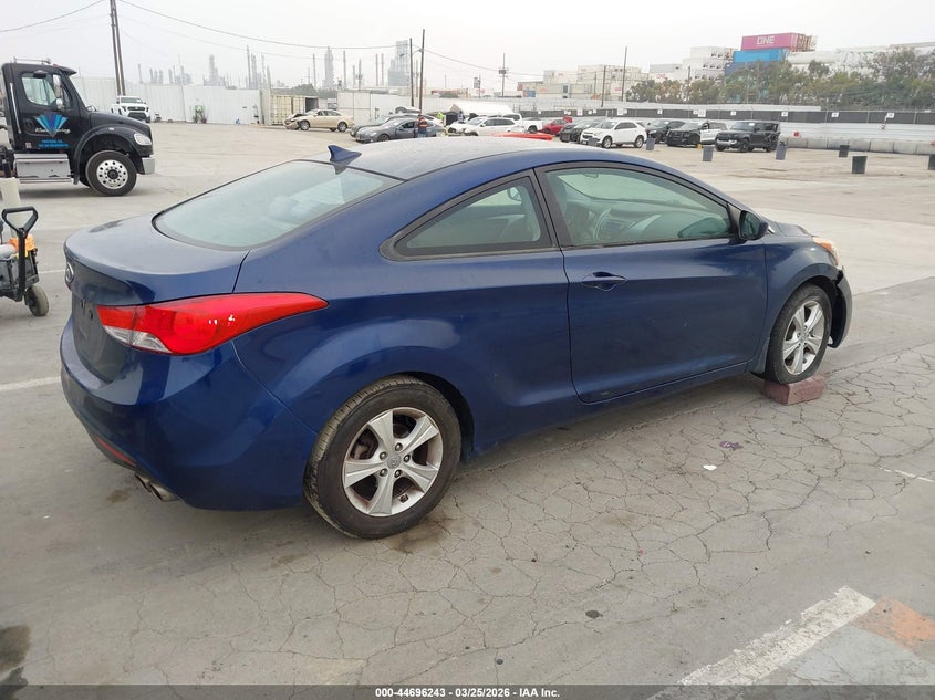 2013 Hyundai Elantra Gs
