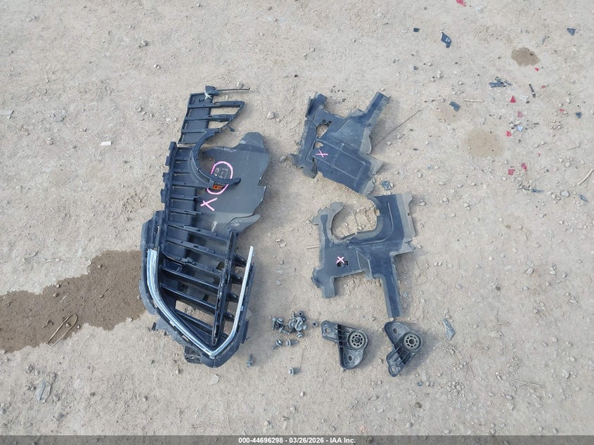 2020 Buick Regal Sportback Awd Essence VIN: W04GR6SX9L1013548 Lot: 44696298