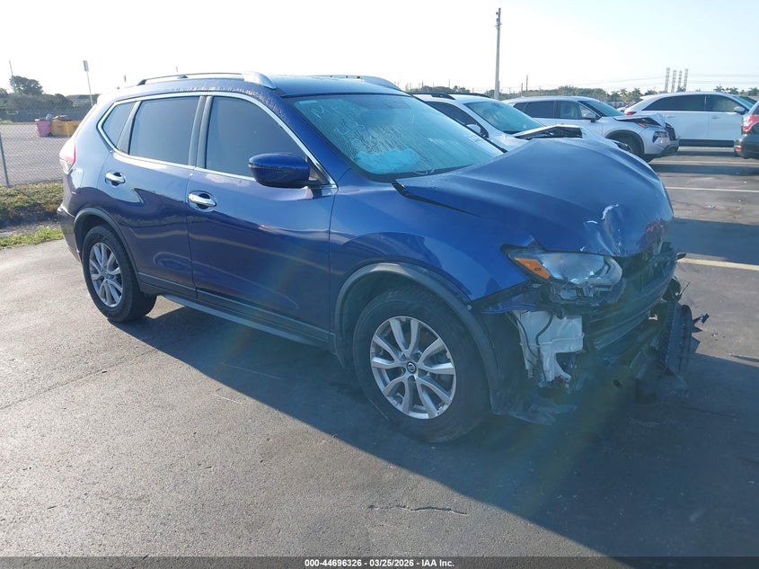 2018 Nissan Rogue Sv