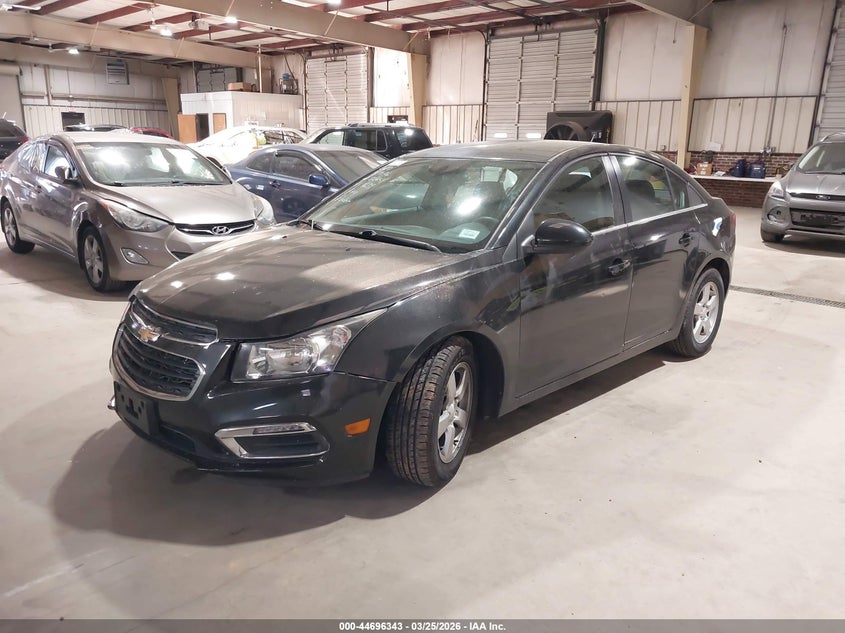 2016 CHEVROLET CRUZE LIMITED auction photo 2
